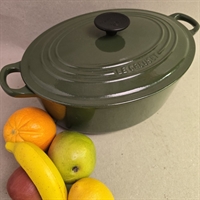 oval-moerkegroen-stoebejerns-gryde-nr3-Le-Creuset-fransk-retro-stegegryde